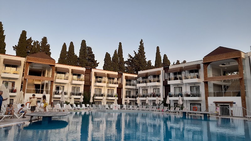 Bitez Risa Hotel