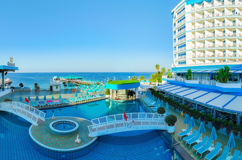 Granada Luxury Beach