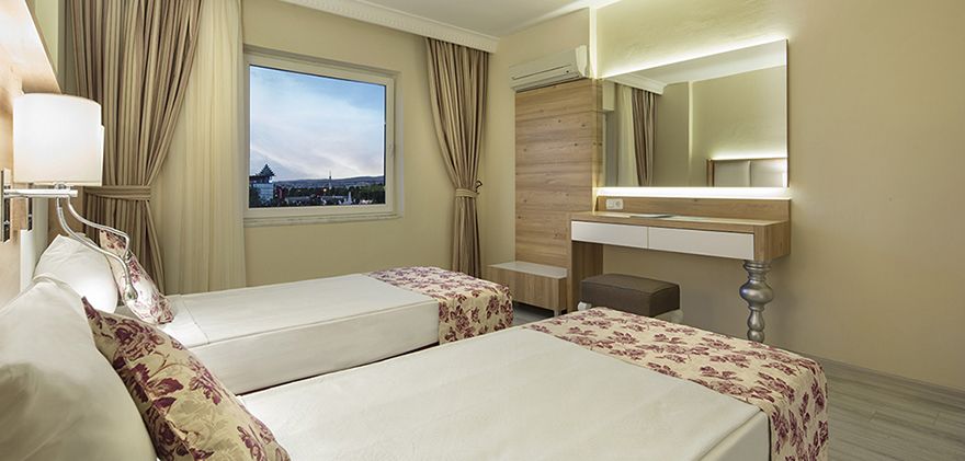 Royal Garden Beach Hotel - Foto 4
