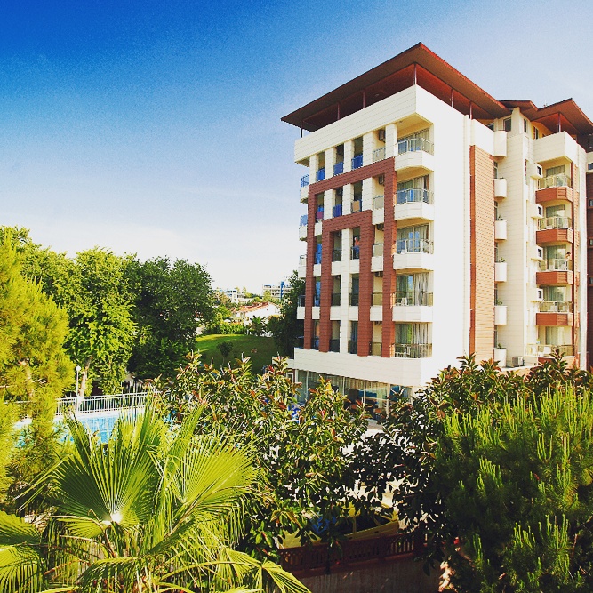 Sirma Hotel