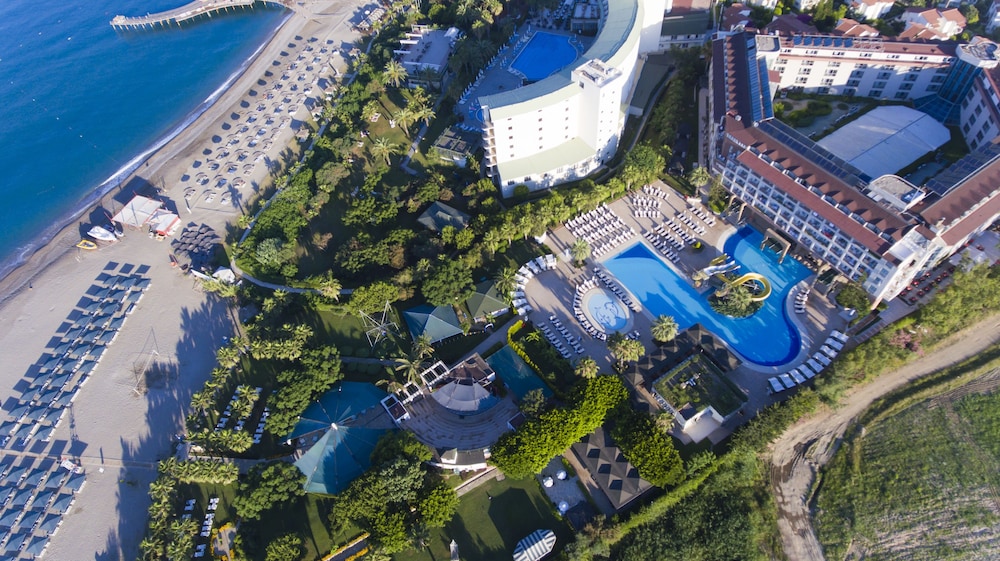 Washington Resort Hotel & SPA - Foto 2