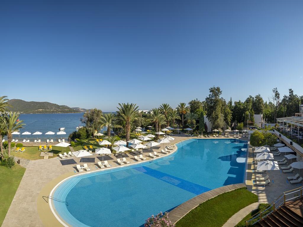 DoubleTree by Hilton Bodrum Isil Club Resort