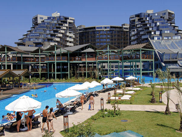 Limak Lara Deluxe Hotel & Resort