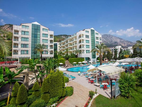 Grand Ring Hotel - Foto 2