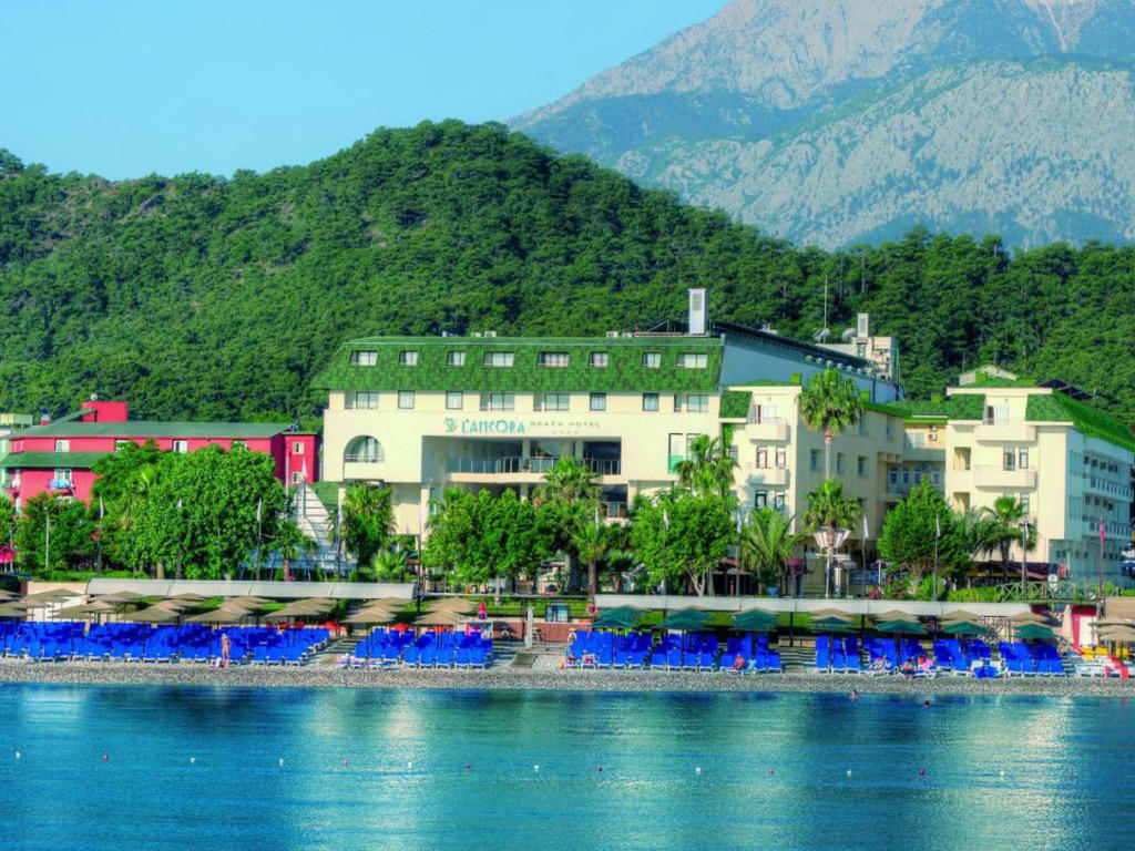 Lancora Beach