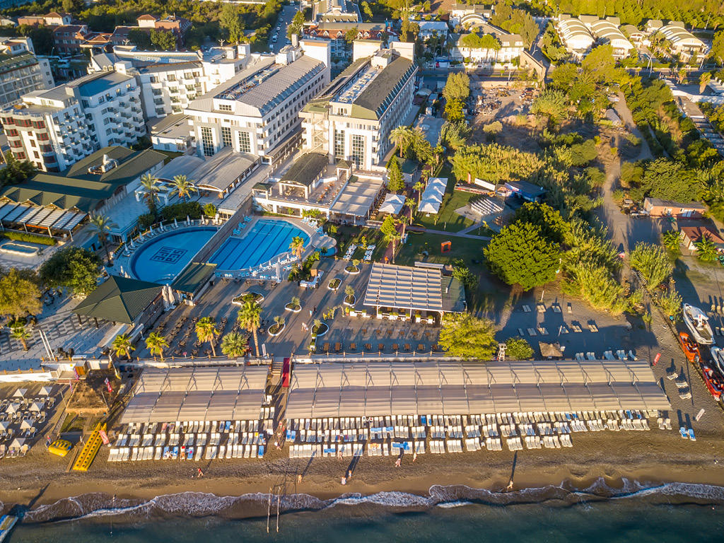 Armas Gül Beach