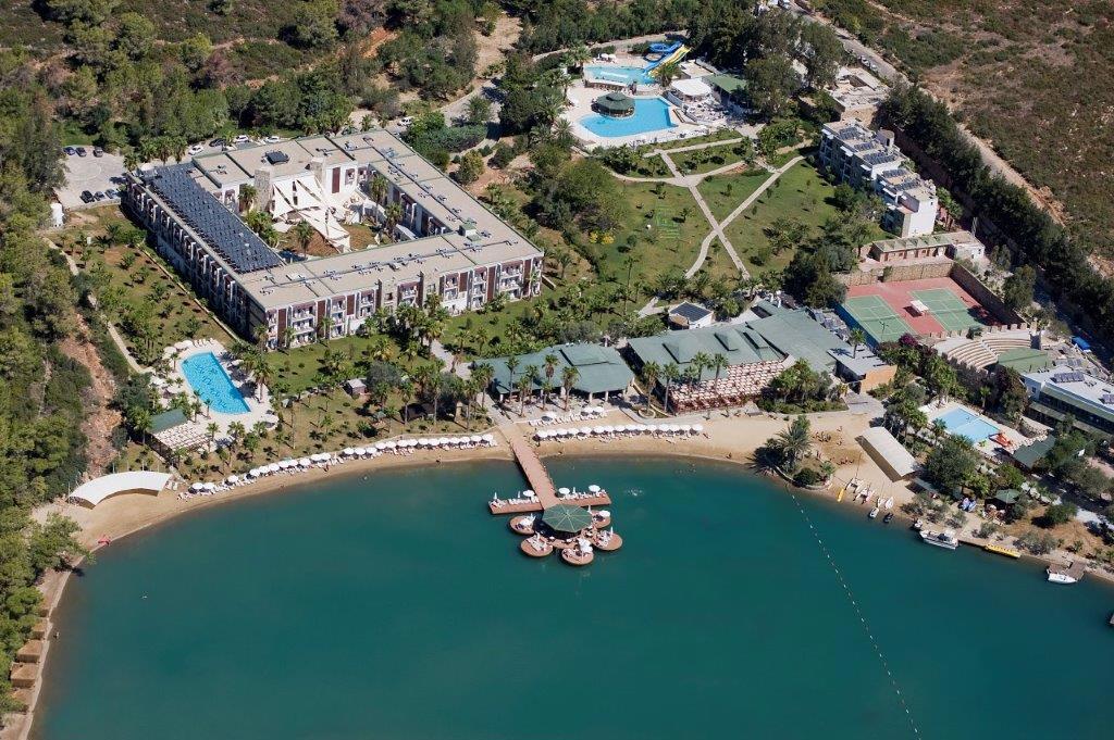 Green Bay Resort & Spa