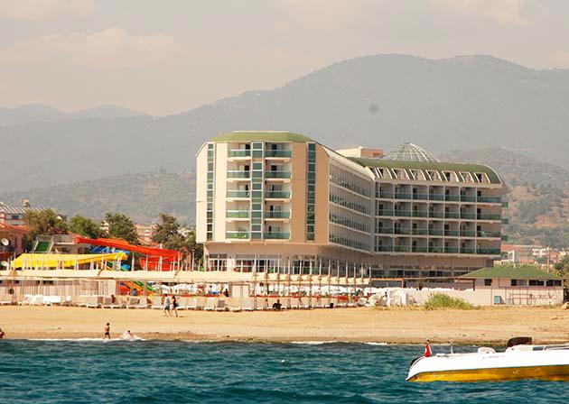 Hedef Beach Resort & Spa