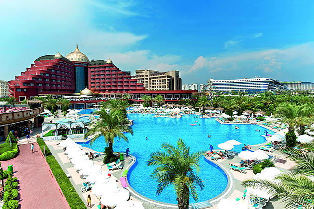 Delphin Palace