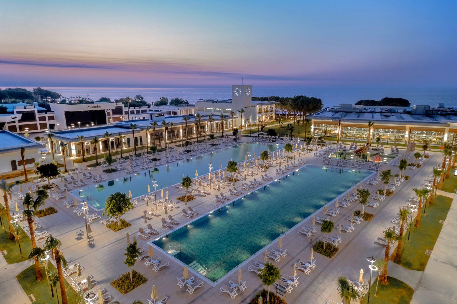 SWANDOR KEMER