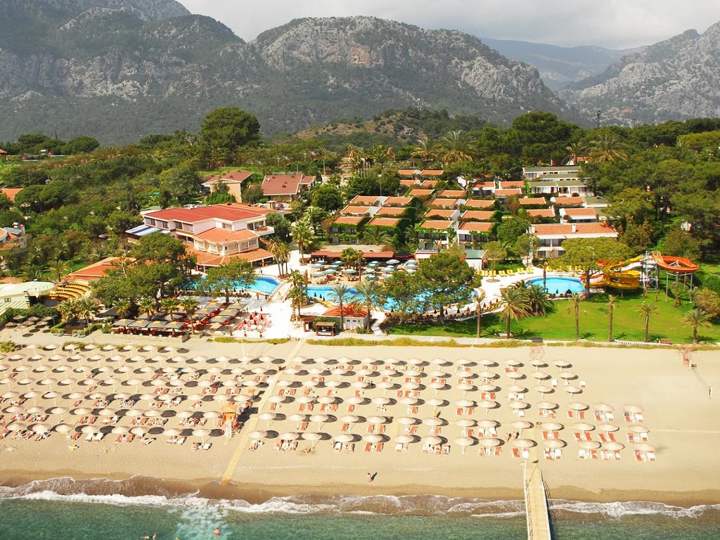 Club Boran Mare Beach