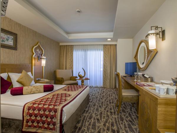 Royal Dragon Hotel - Foto 5