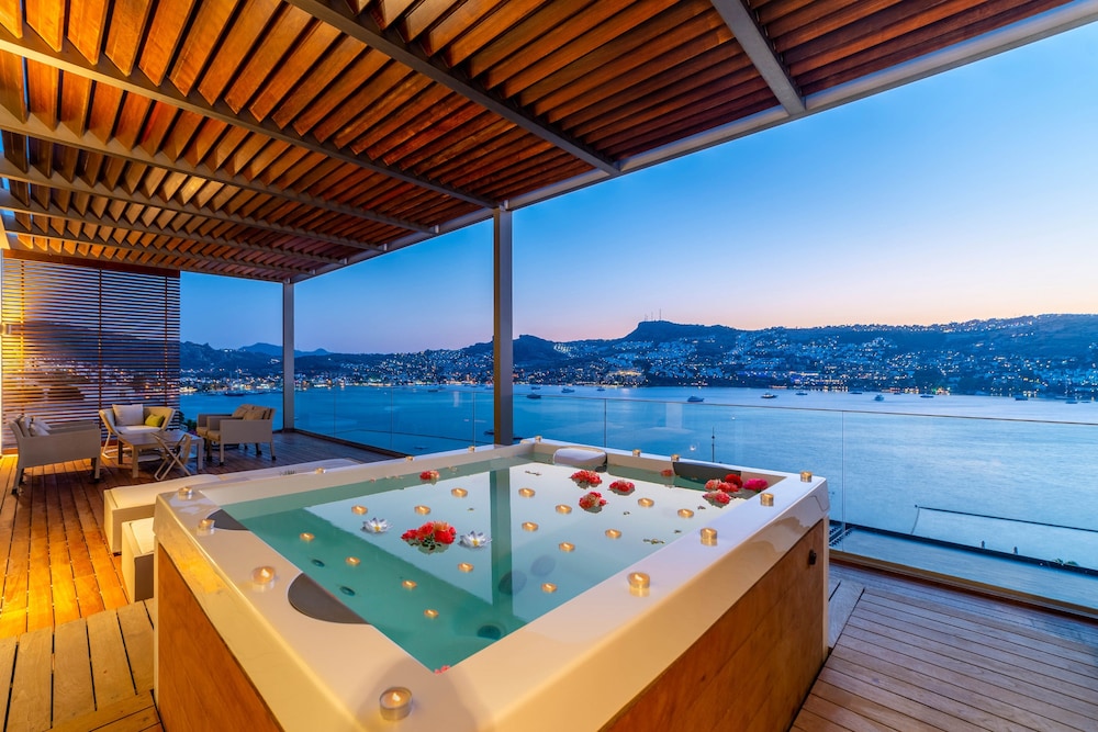 Mivara Luxury Resort & Spa