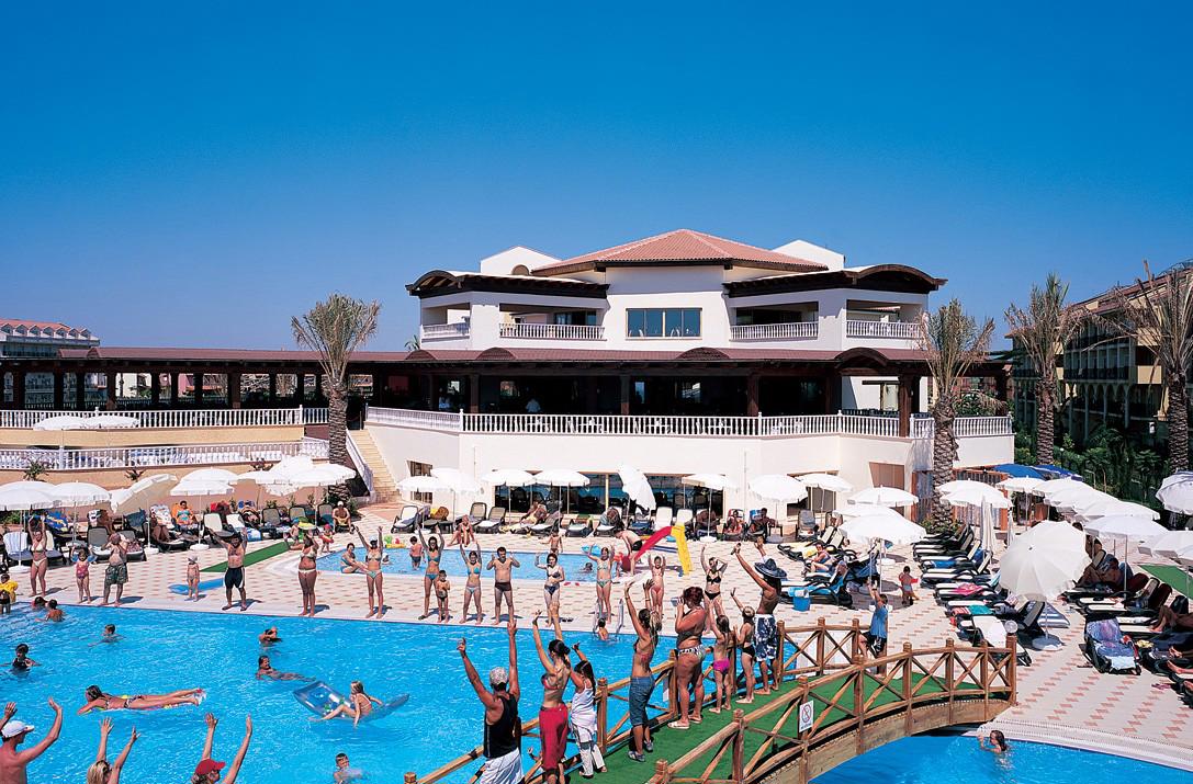 Aydinbey Famous Resort