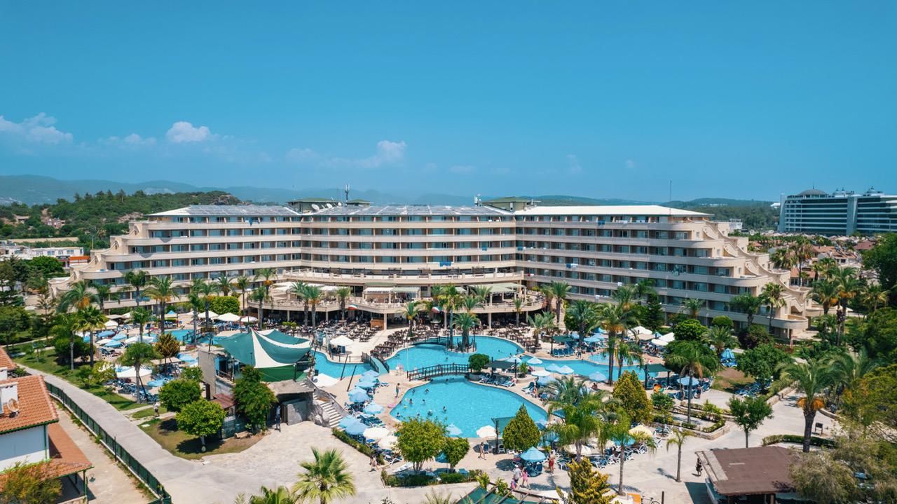 Armas Pemar Beach Resort